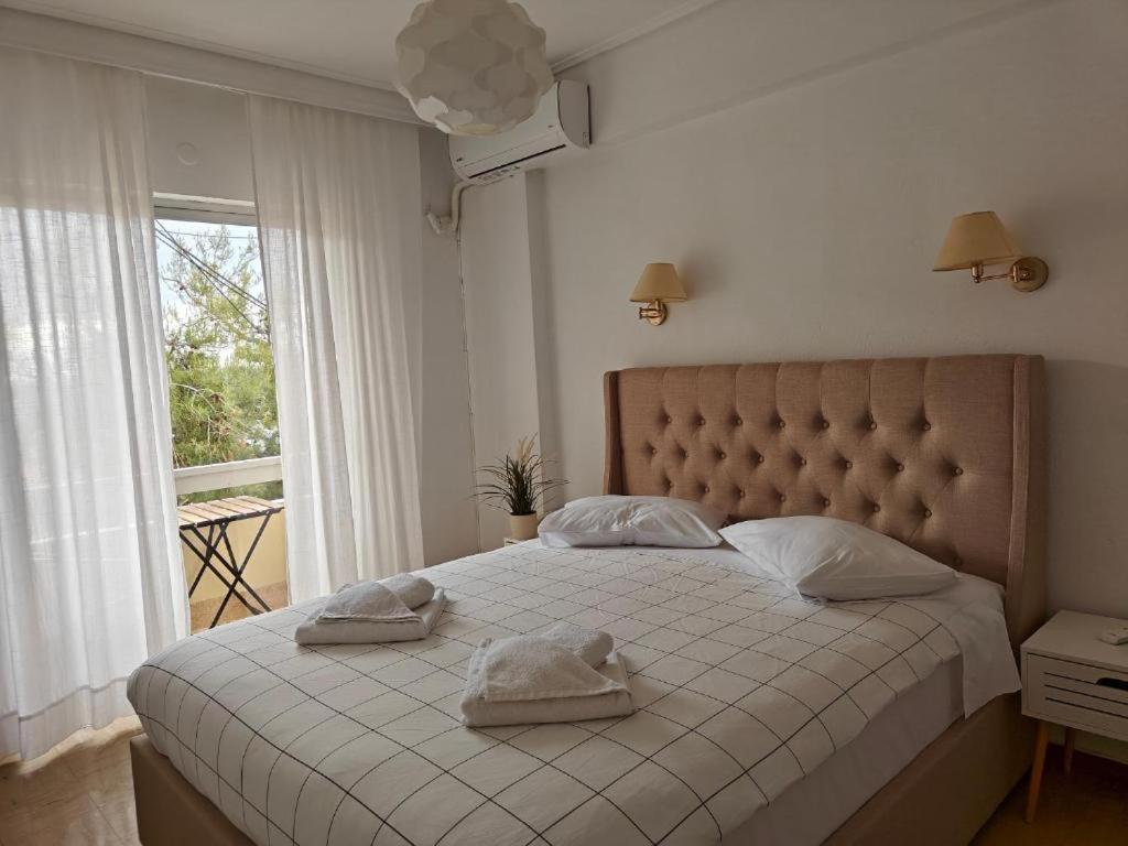 Hotel Rania Лутра-Эдипсу Экстерьер фото